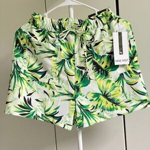 Nine West Women's Tropical Shorts